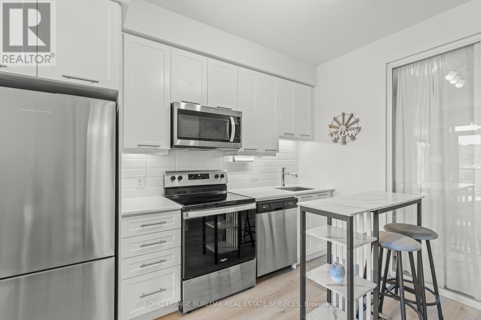 












312 - 385 WINSTON ROAD

,
Grimsby,




Ontario
L3M4E8

