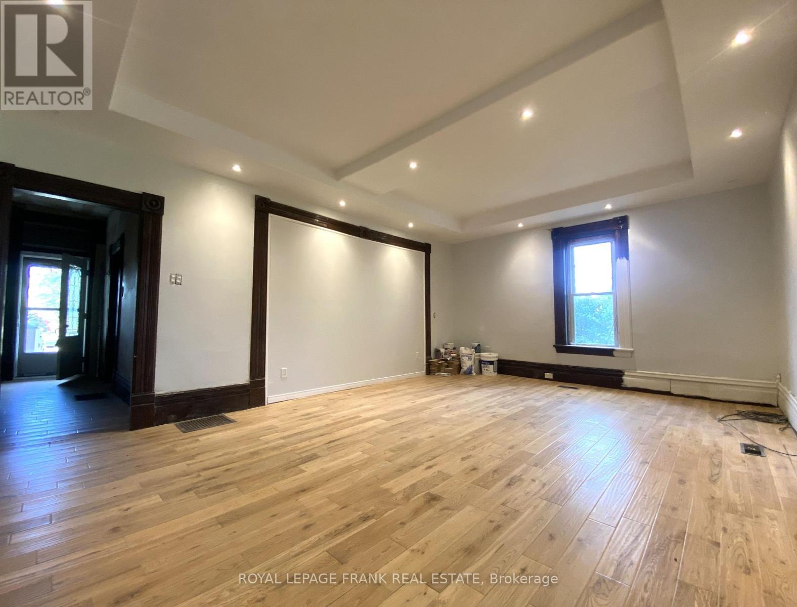 












2432 B COUNTY ROAD 8 S

,
Trent Hills,







Ontario
K7R3K7

