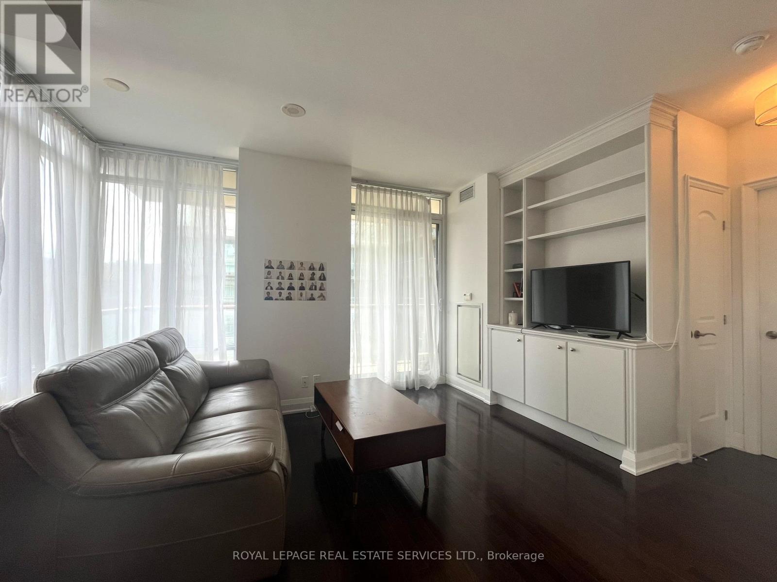 












715 - 1 BEDFORD ROAD

,
Toronto,




Ontario
M5R2B5

