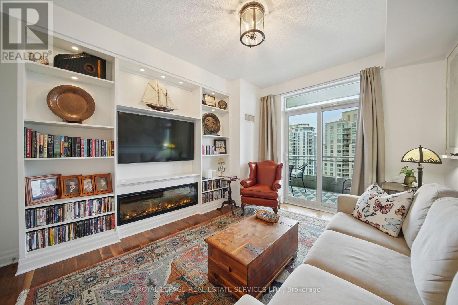 












1102 - 58 MARINE PARADE DRIVE

,
Toronto,




Ontario
M8V4G1

