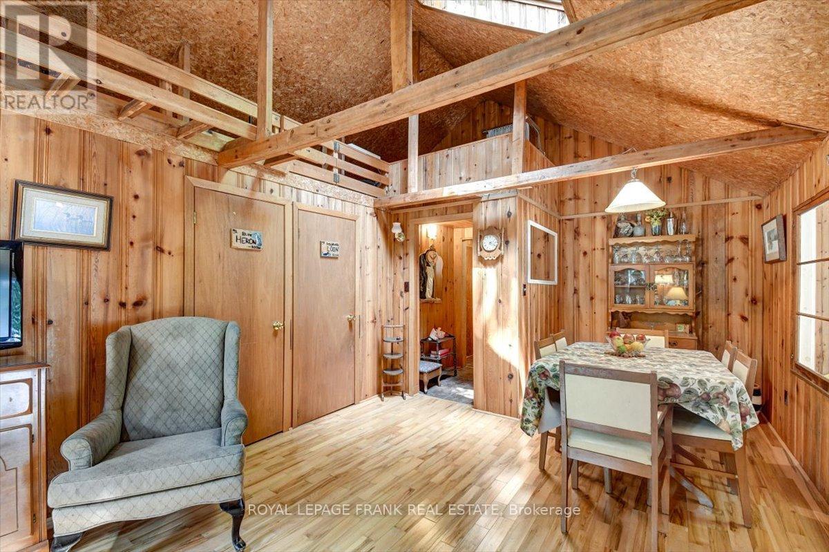 












48 BAY VIEW LANE

,
Tudor and Cashel (Tudor Ward),




Ontario
K0L1W0

