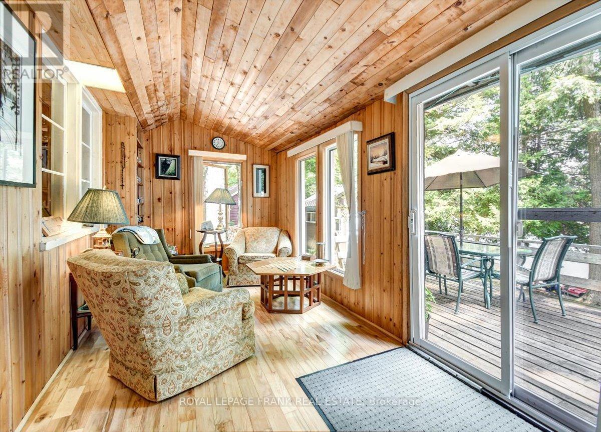 












48 BAY VIEW LANE

,
Tudor and Cashel (Tudor Ward),




Ontario
K0L1W0


