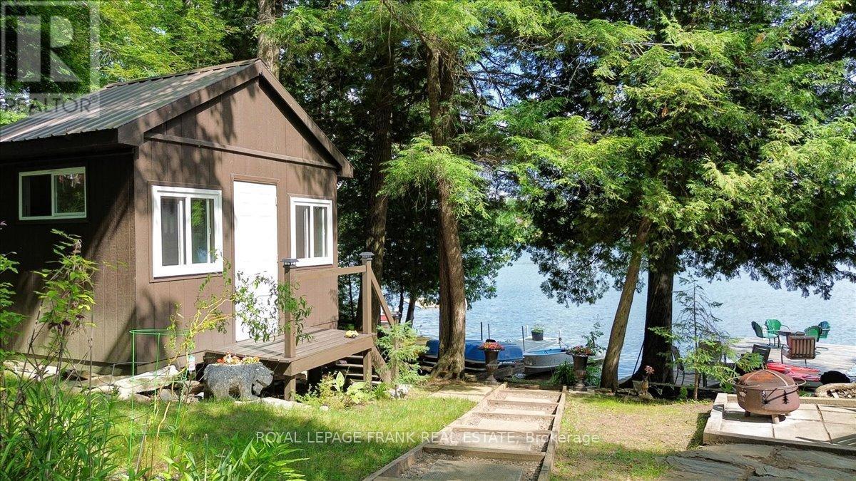 












48 BAY VIEW LANE

,
Tudor and Cashel (Tudor Ward),




Ontario
K0L1W0


