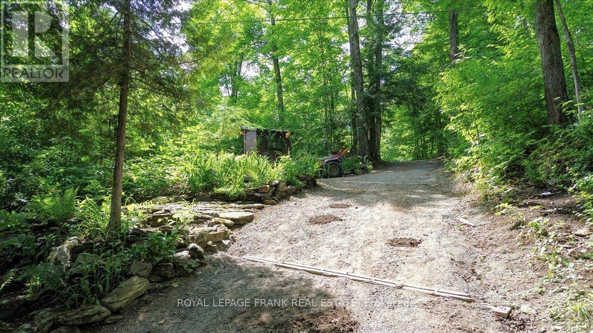 












48 BAY VIEW LANE

,
Tudor and Cashel (Tudor Ward),




Ontario
K0L1W0

