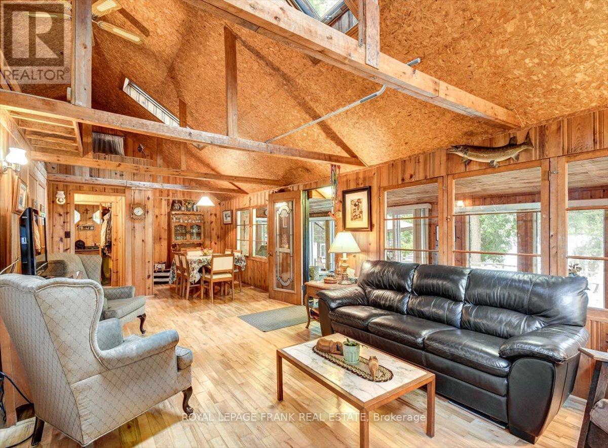 












48 BAY VIEW LANE

,
Tudor and Cashel (Tudor Ward),




Ontario
K0L1W0

