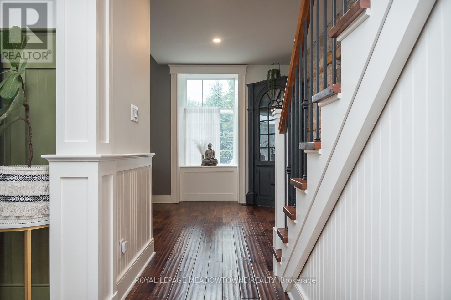 












10761 GUELPH LINE

,
Milton,




Ontario
L0P1B0

