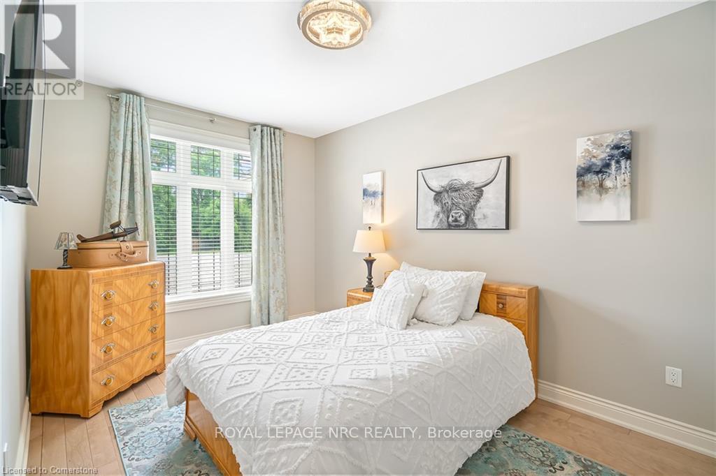 












48 CASABLANCA BOULEVARD S

,
Grimsby,




Ontario
L3M3Z2

