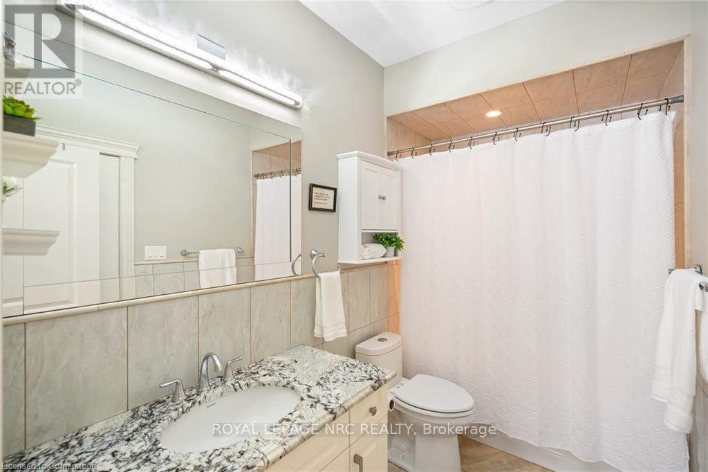 












48 CASABLANCA BOULEVARD S

,
Grimsby,




Ontario
L3M3Z2

