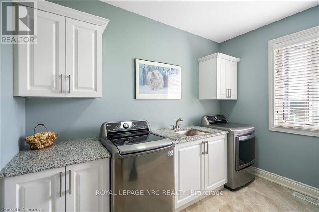 












48 CASABLANCA BOULEVARD S

,
Grimsby,




Ontario
L3M3Z2

