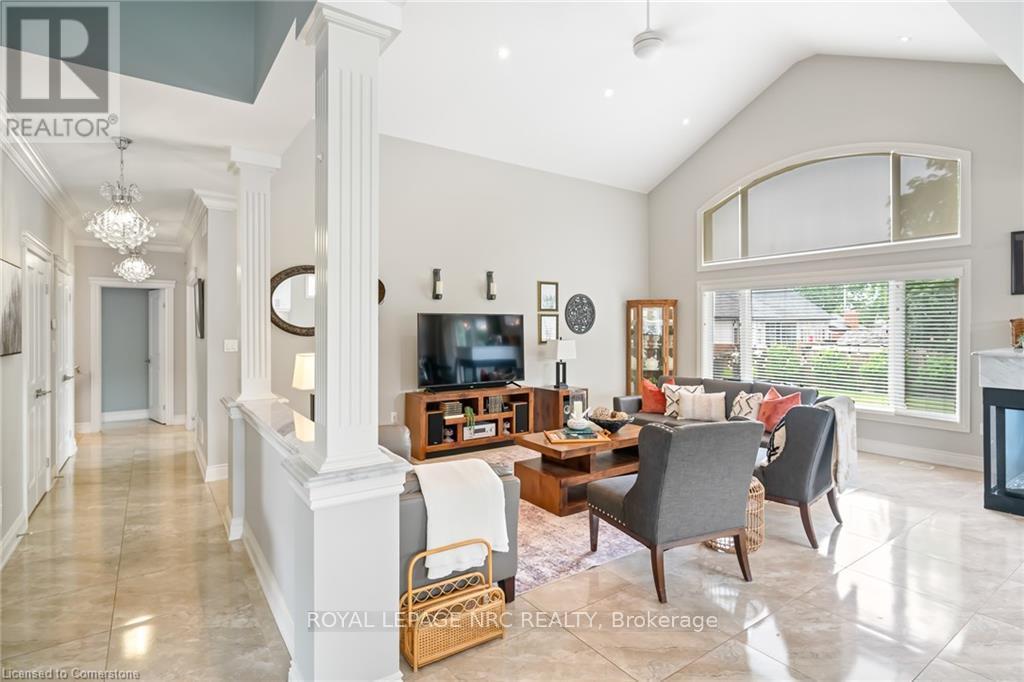 












48 CASABLANCA BOULEVARD S

,
Grimsby,




Ontario
L3M3Z2

