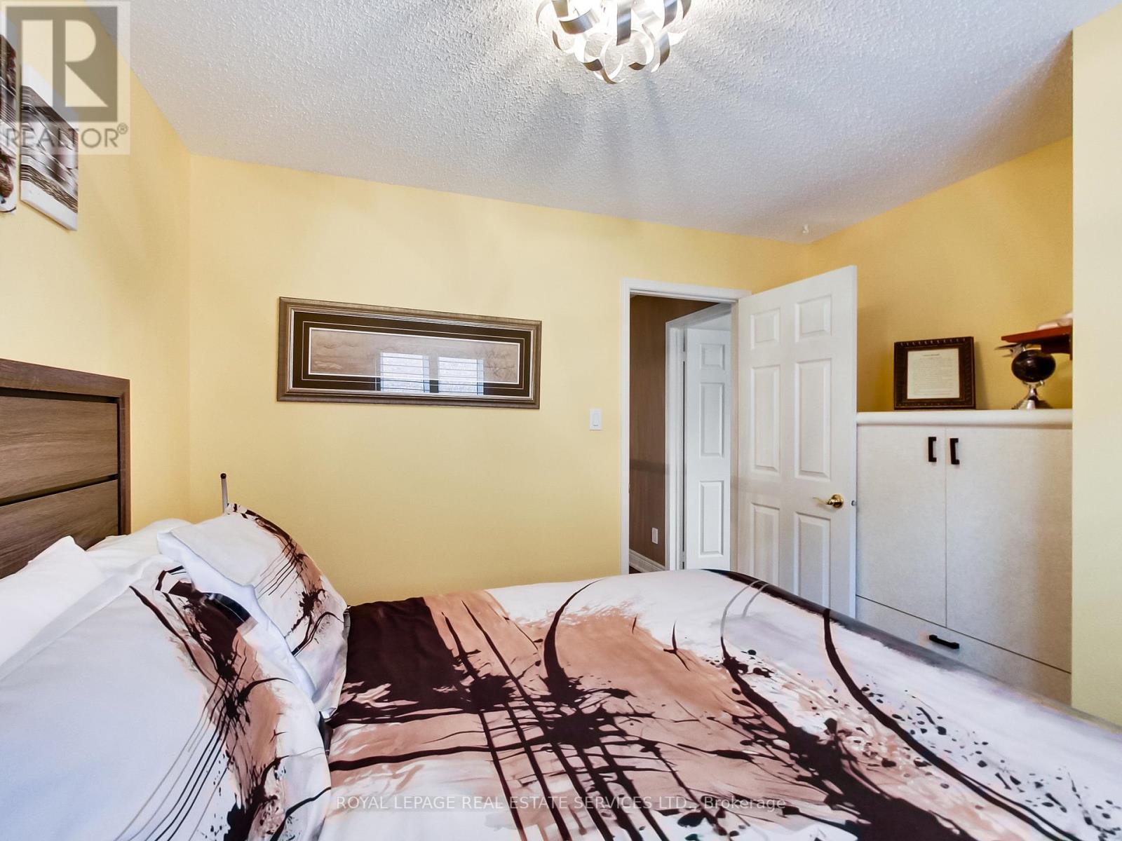 












3506 PINTAIL CIRCLE

,
Mississauga,




Ontario
L5N6C7

