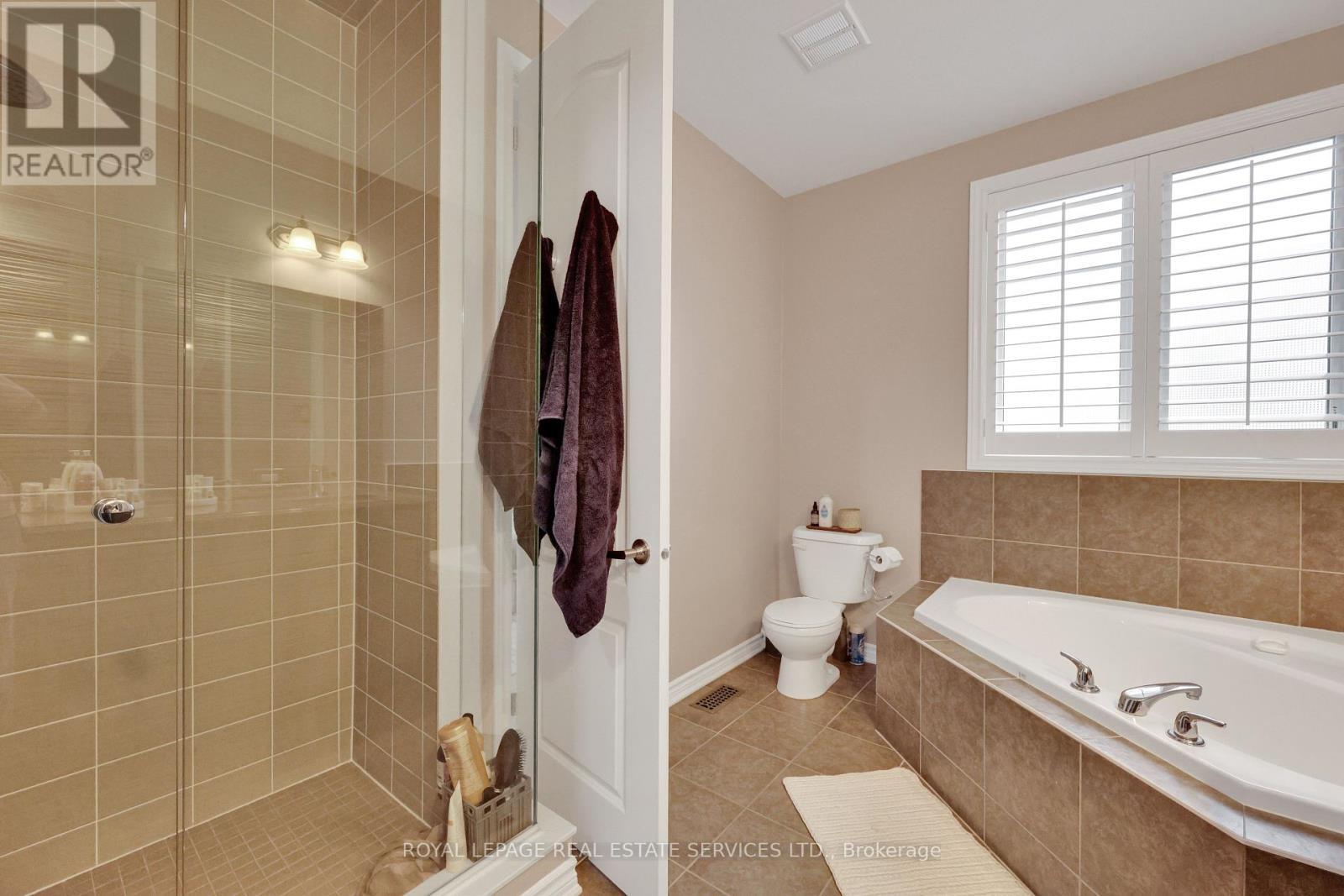 












25 - 485 PRINGLE AVENUE

,
Milton,




Ontario
L9T8A9

