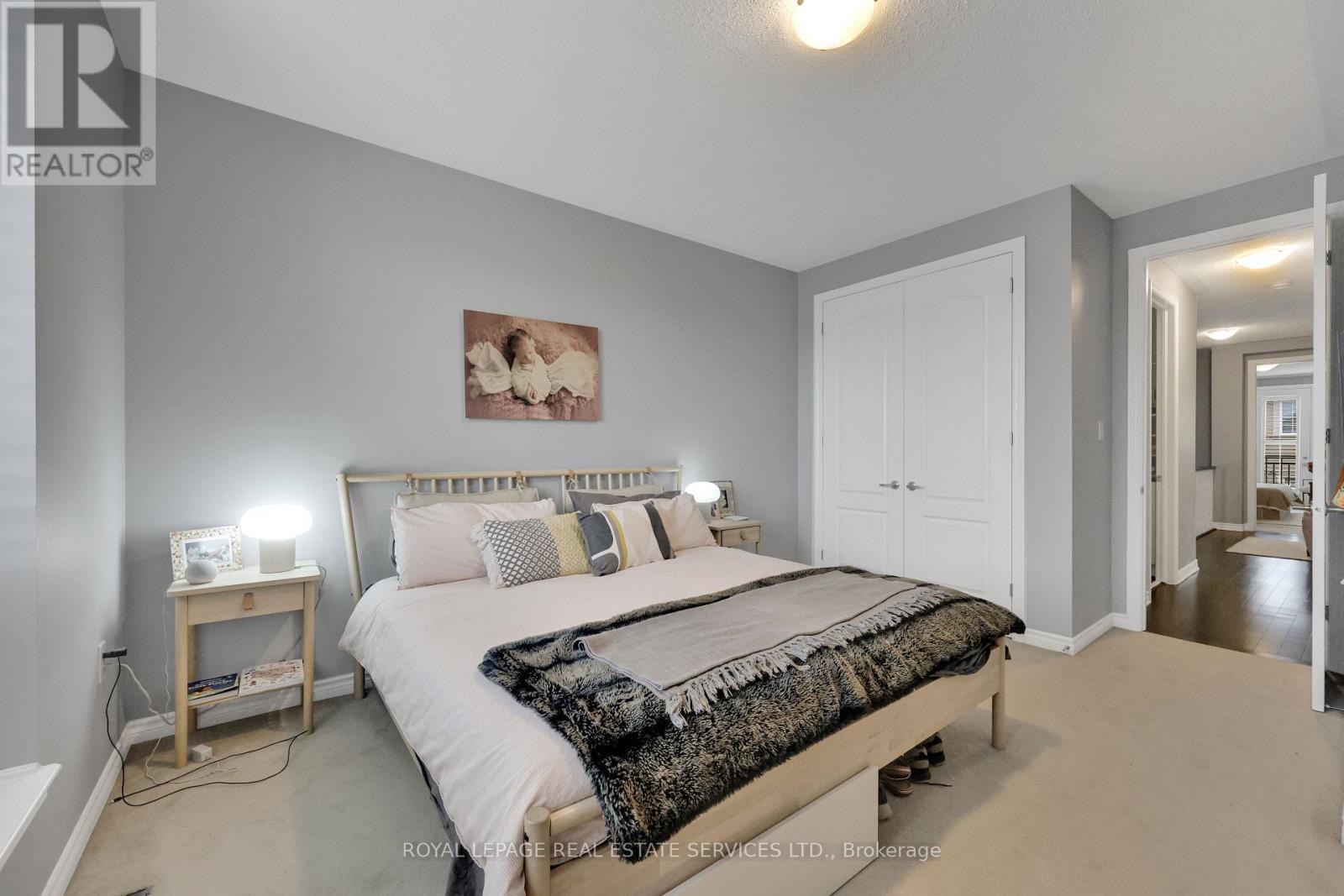 












25 - 485 PRINGLE AVENUE

,
Milton,




Ontario
L9T8A9

