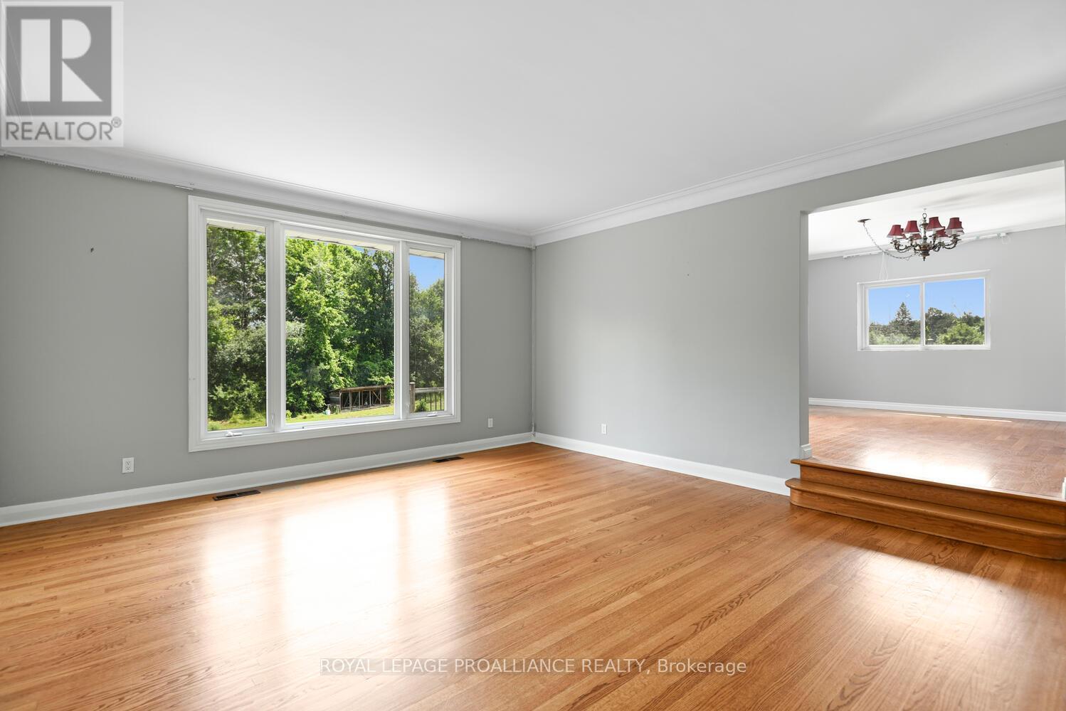 












7079 COUNTY ROAD 44 ROAD

,
Edwardsburgh/Cardinal,




Ontario
K0E1X0

