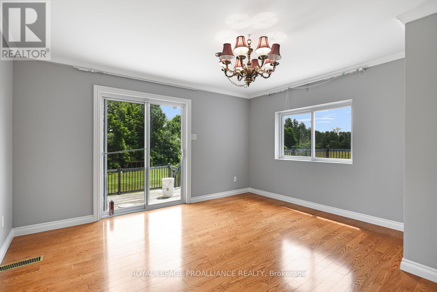 












7079 COUNTY ROAD 44 ROAD

,
Edwardsburgh/Cardinal,




Ontario
K0E1X0

