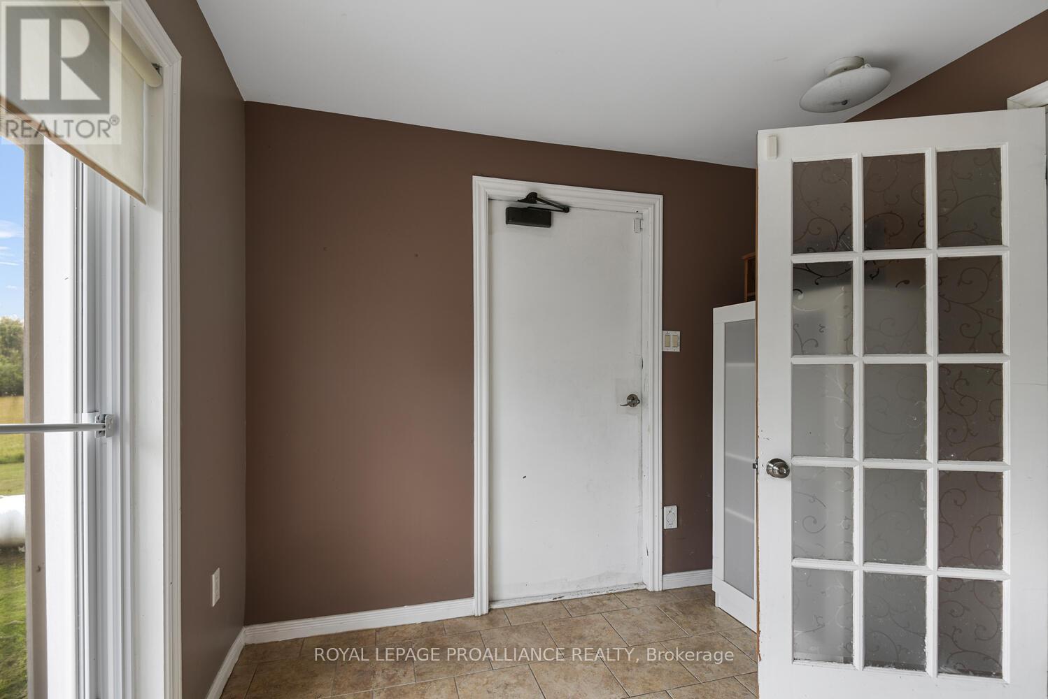 












7079 COUNTY ROAD 44 ROAD

,
Edwardsburgh/Cardinal,




Ontario
K0E1X0

