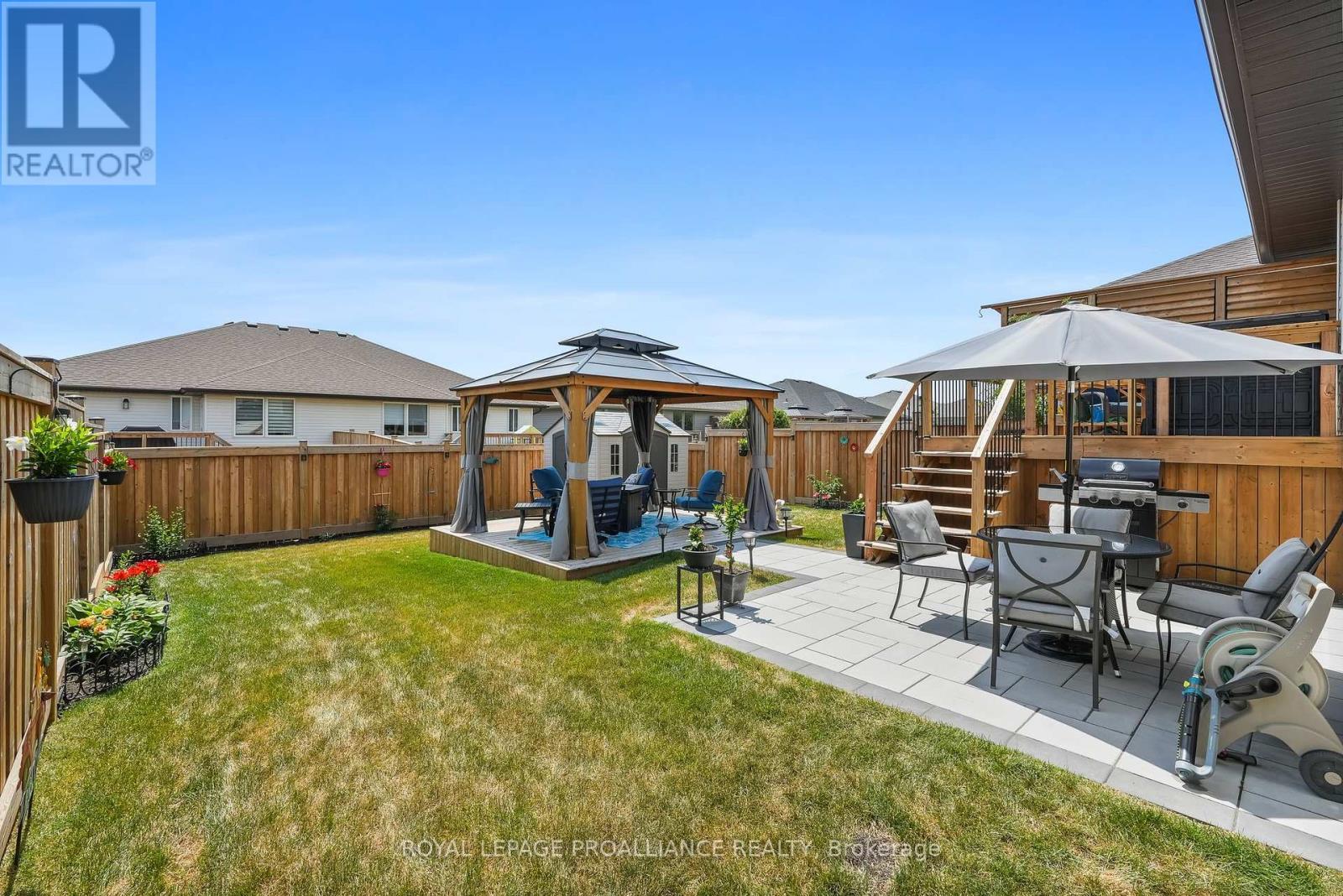 












25 CEDAR PARK CRESCENT

,
Quinte West (Murray Ward),




Ontario
K8V0J1

