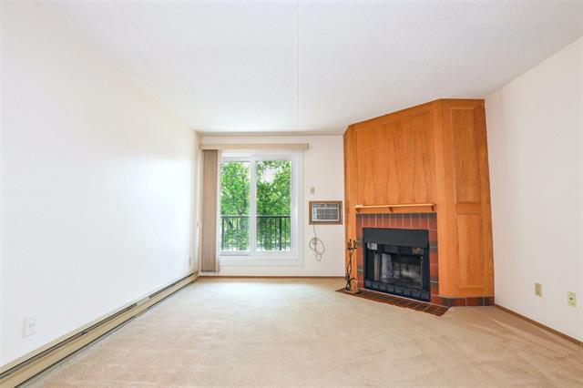 









1


Burland

AVE, 202,
Winnipeg,




MB
R2N 2E4

