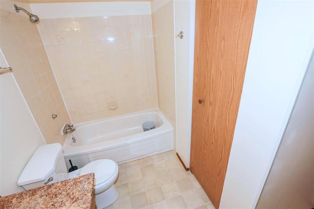









1


Burland

AVE, 202,
Winnipeg,




MB
R2N 2E4

