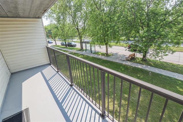 









1


Burland

AVE, 202,
Winnipeg,




MB
R2N 2E4

