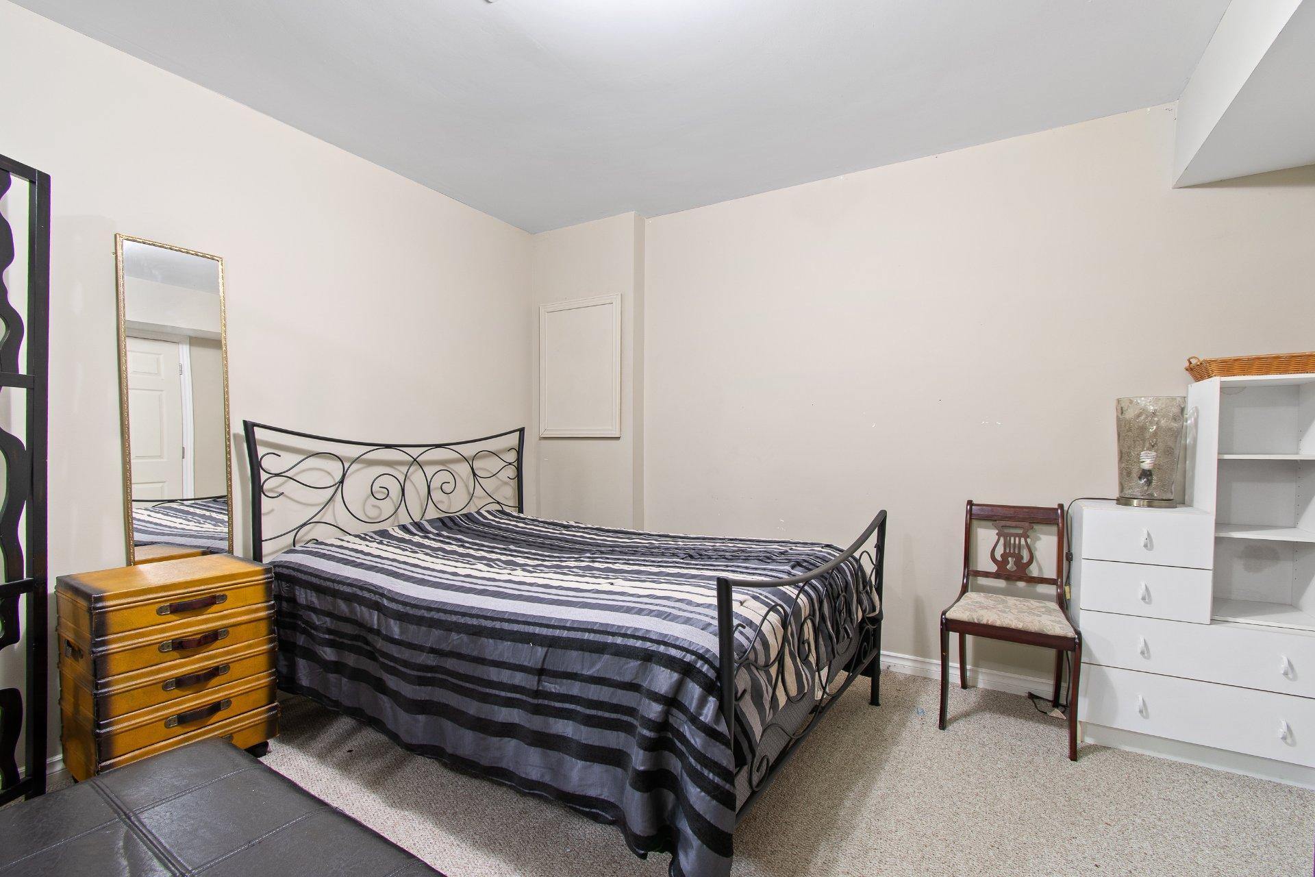 









558


Av. des Tilleuls

,
Gatineau (Aylmer),




QC
J9J2N6

