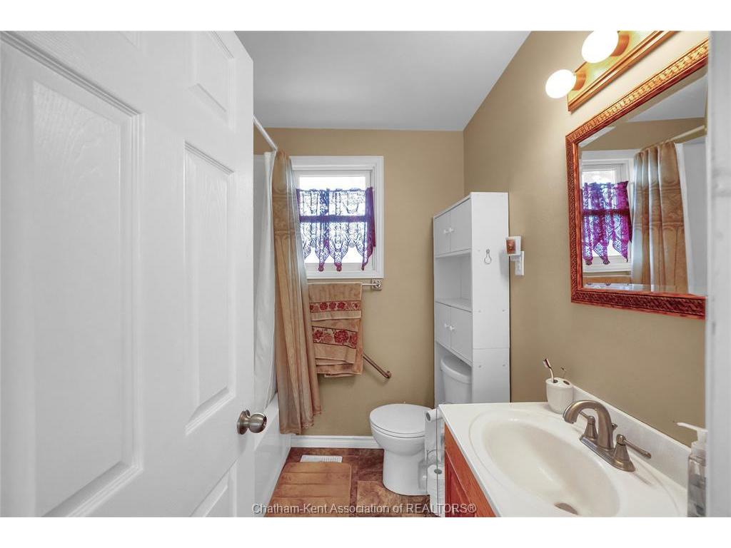









37


Berry

Street,
Chatham,




ON
N7M 3B2


