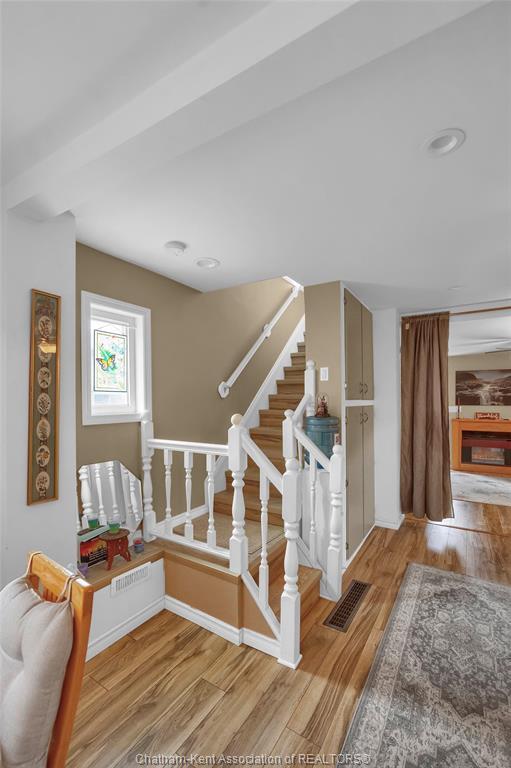 









37


Berry

Street,
Chatham,




ON
N7M 3B2

