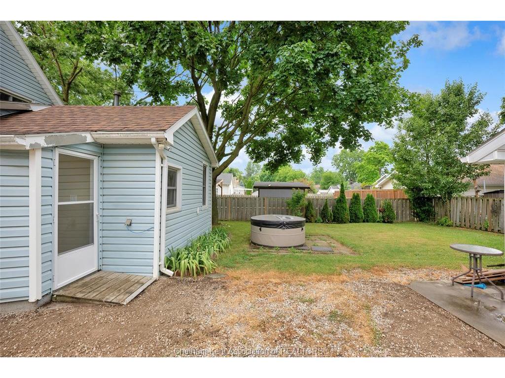 









37


Berry

Street,
Chatham,




ON
N7M 3B2

