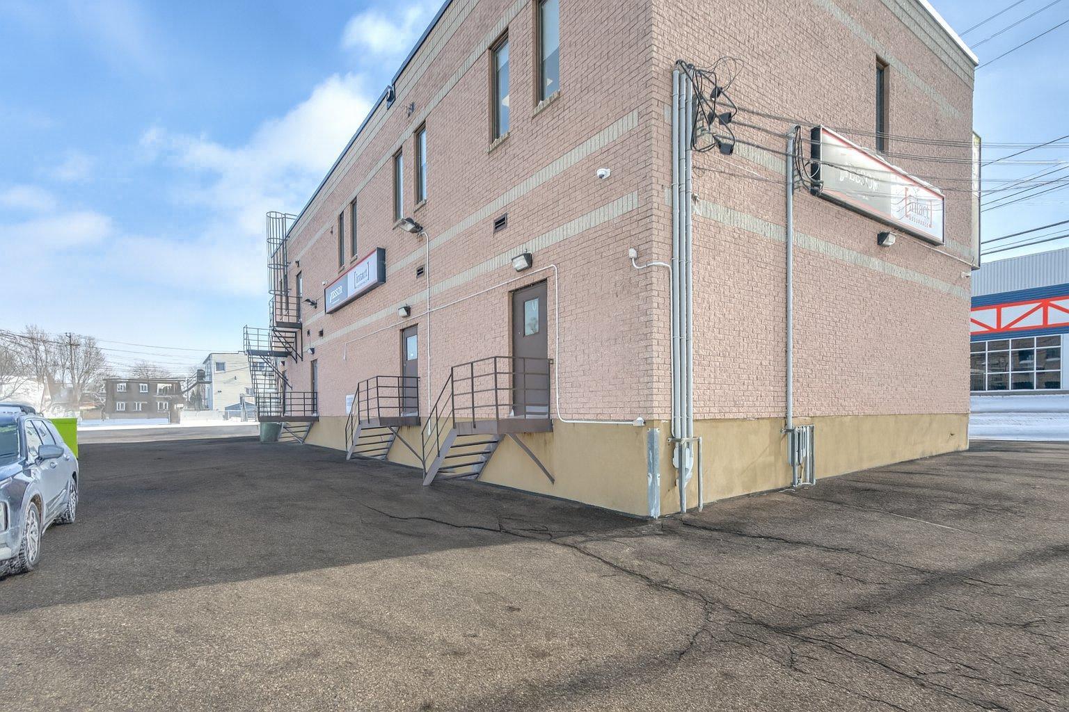 









2015

 - 2025


8e Avenue

, 103,
Montréal (Rivière-des-Prairies/Pointe-aux-Trembles),




QC
H1B4H8

