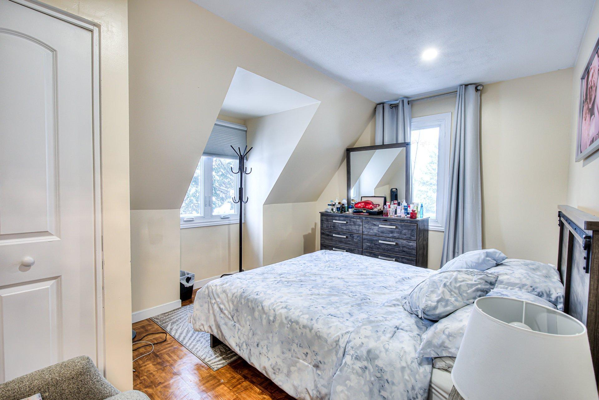









316


Rue Ladouceur

,
Montréal (L'Île-Bizard/Sainte-Geneviève),




QC
H9C1T4

