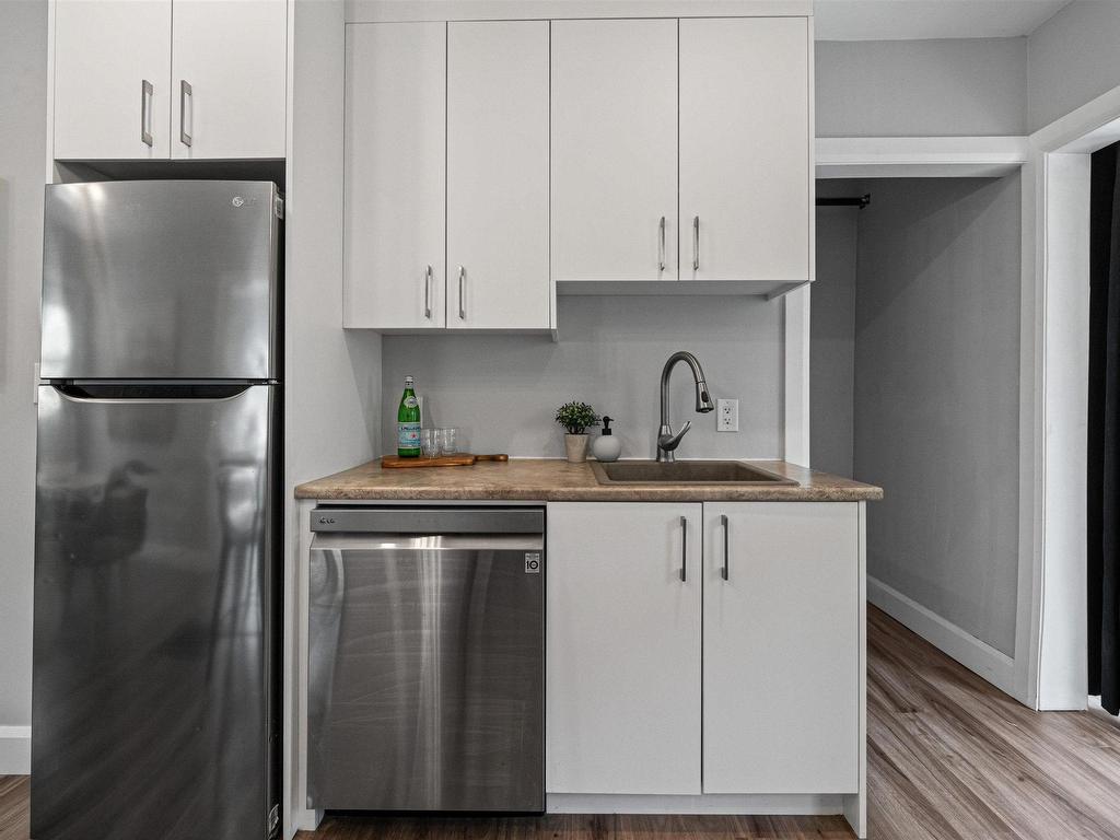 












3347 Agricola Street

,
North End,




NS
B3K 4H8

