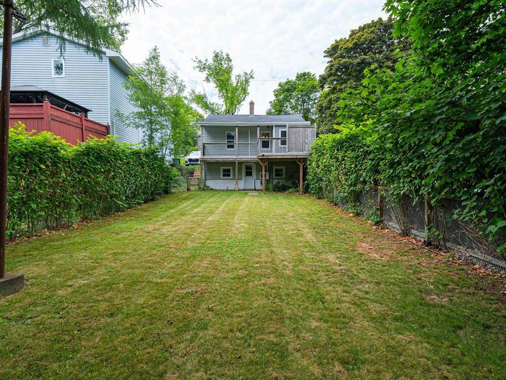 












3347 Agricola Street

,
North End,




NS
B3K 4H8

