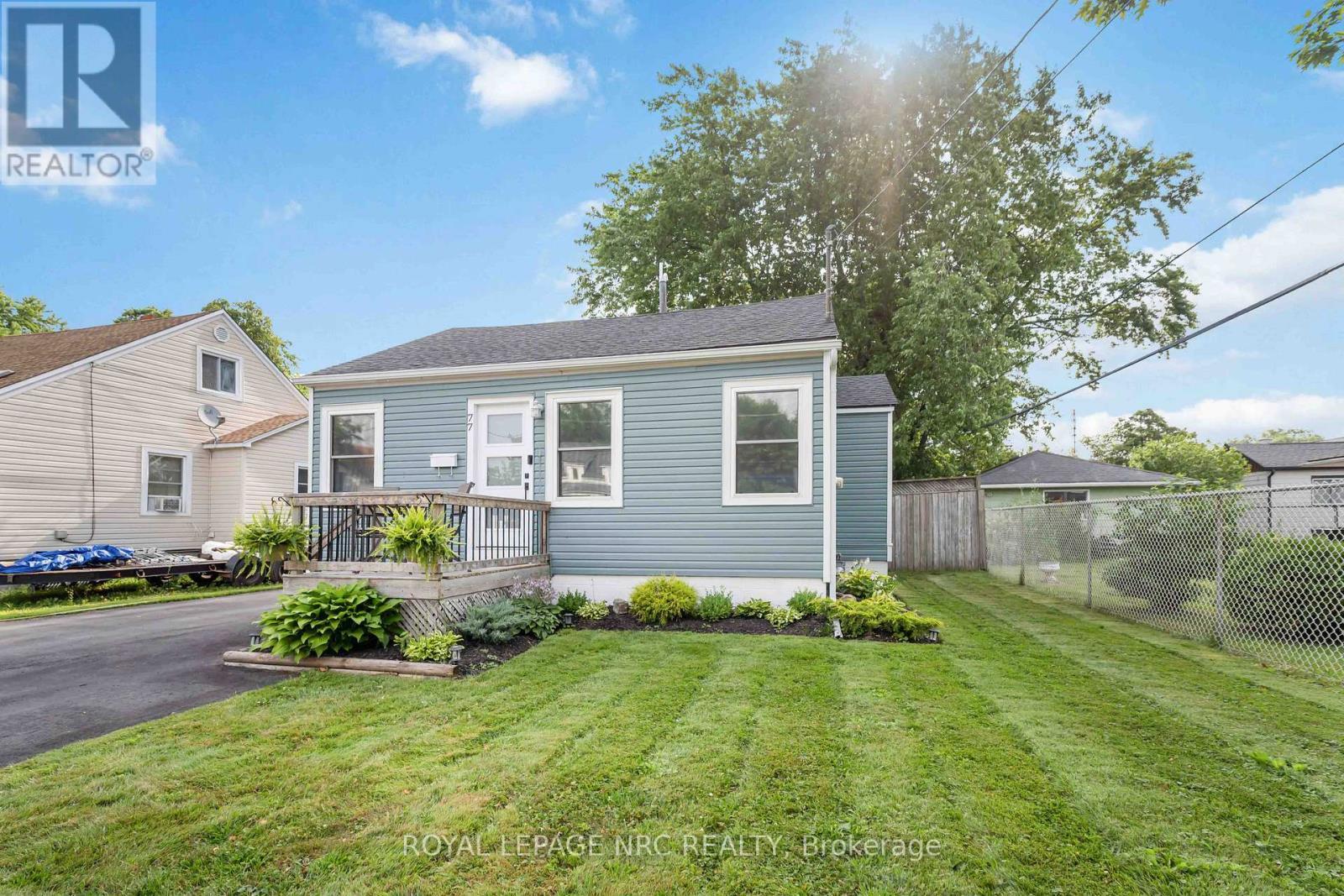 












77 ELLEN STREET

,
Fort Erie (Central),




Ontario
L2A4C9

