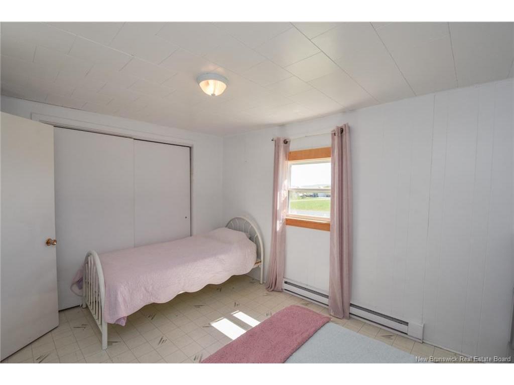 









40


Pointe à Richard

LANE,
Pointe-Brûlée,




NB
E8S 2V7

