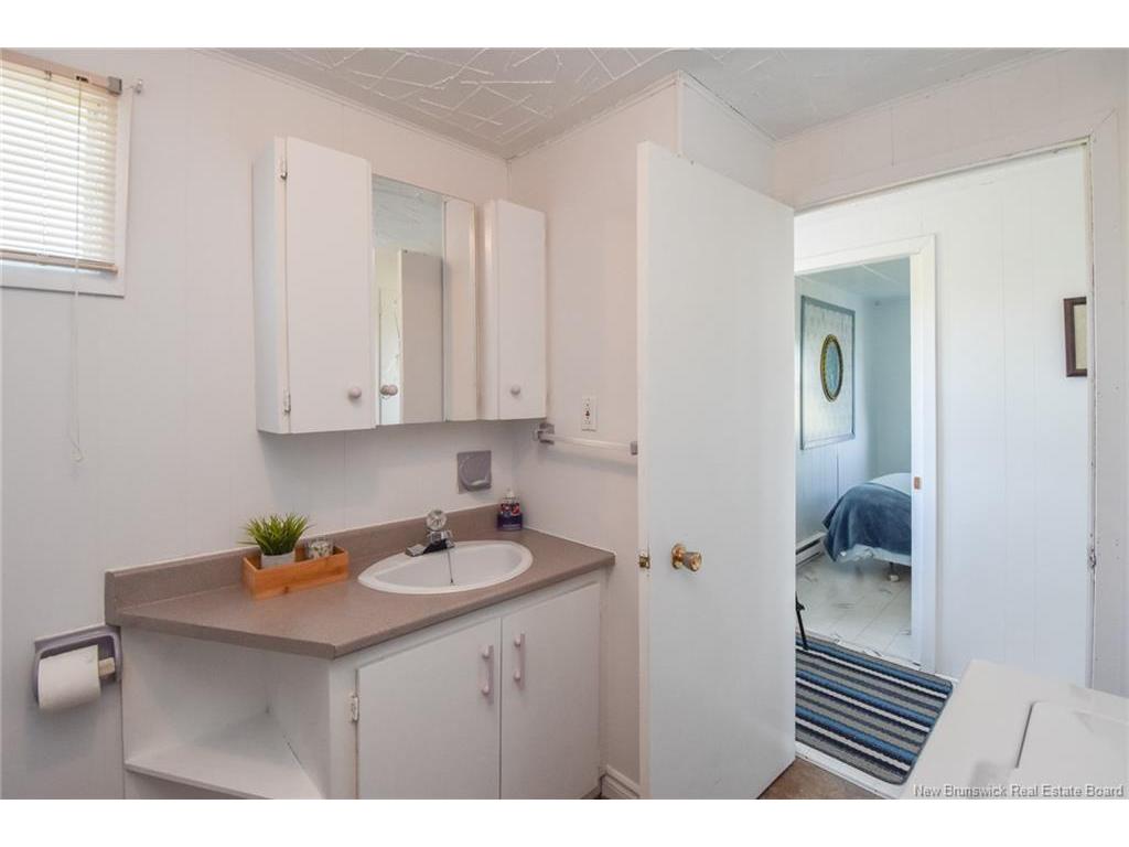 









40


Pointe à Richard

LANE,
Pointe-Brûlée,




NB
E8S 2V7

