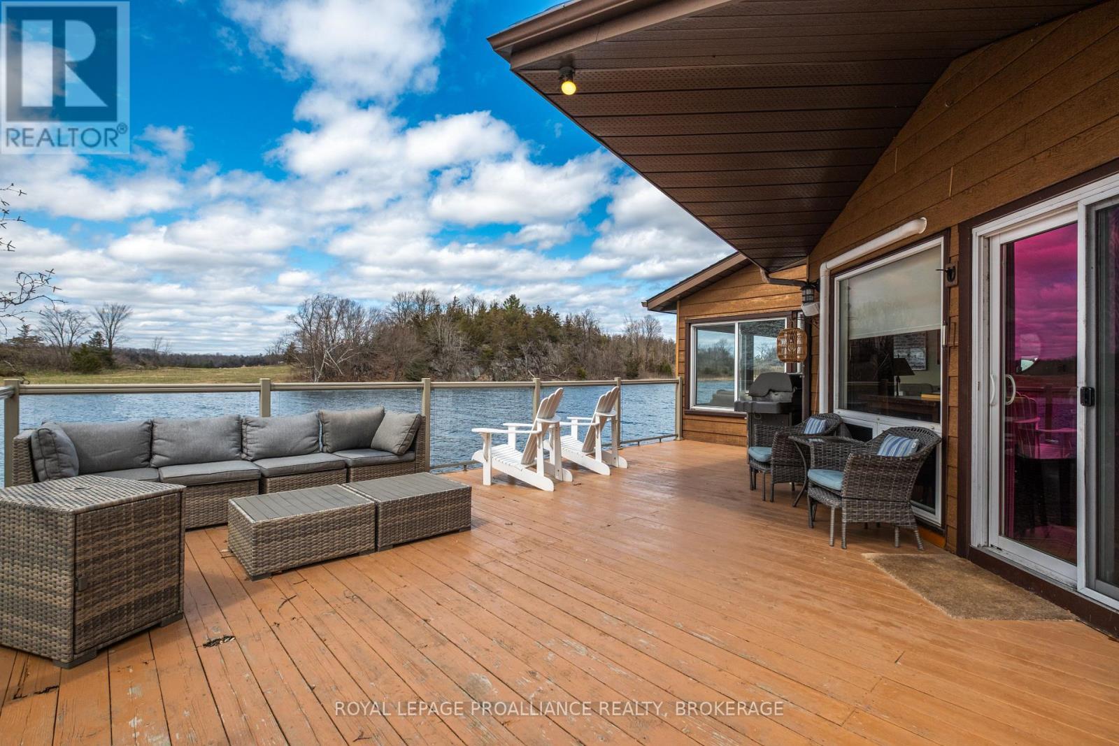 












4808 LEO LAKE ROAD

,
Kingston (City North of 401),




Ontario
K0H2N0

