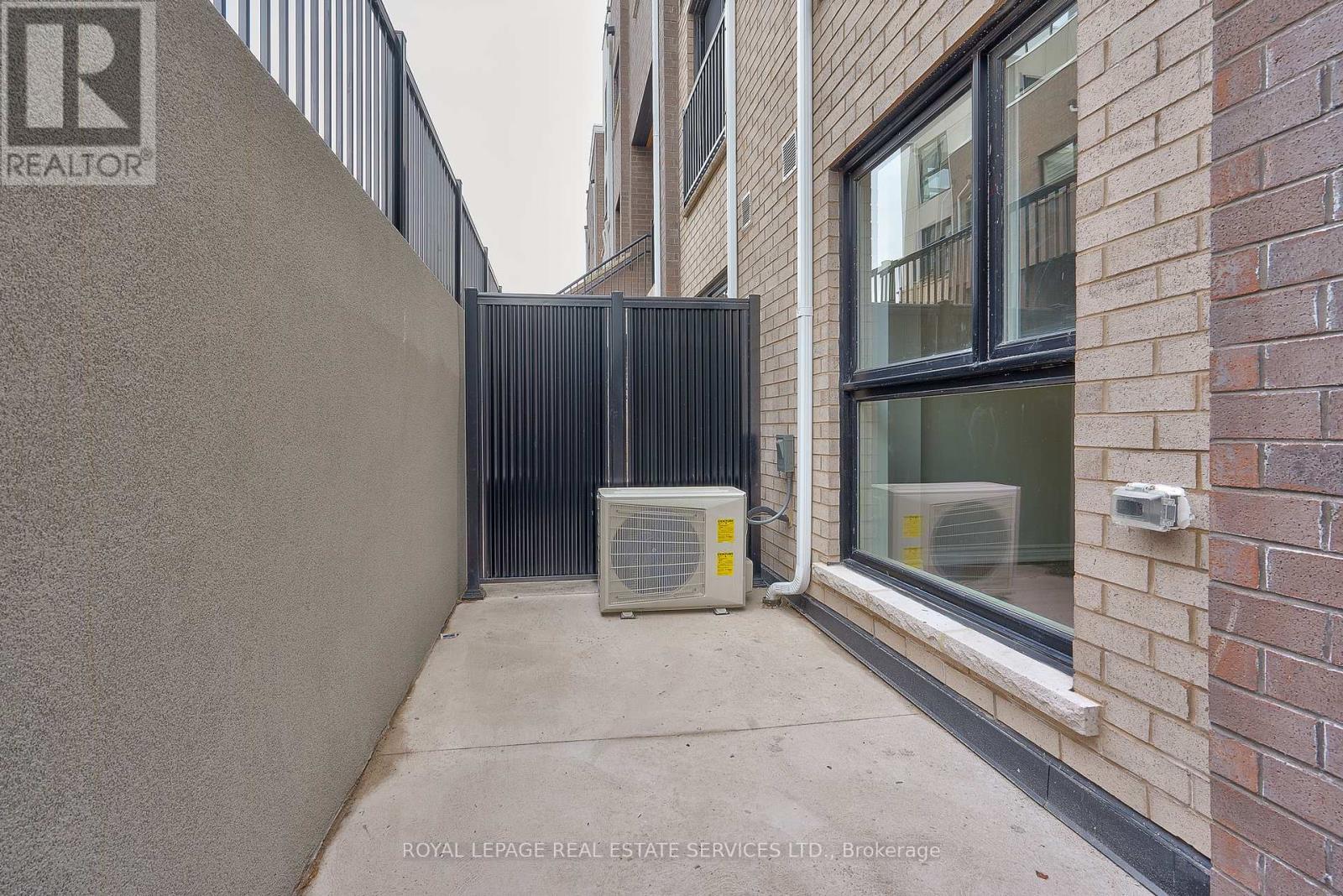 












118 - 349 WHEAT BOOM DRIVE

,
Oakville,




Ontario
L6H7X4

