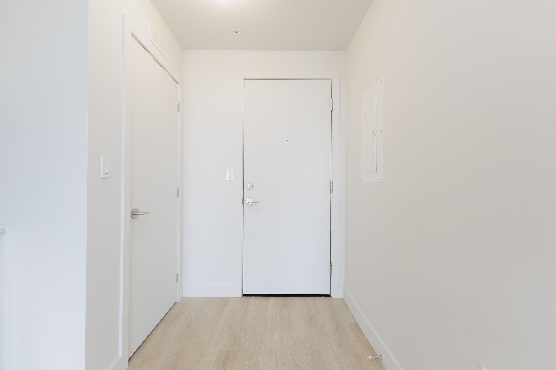









37


Boul. Brunswick

, 402,
Dollard-des-Ormeaux,




QC
H9B1P6

