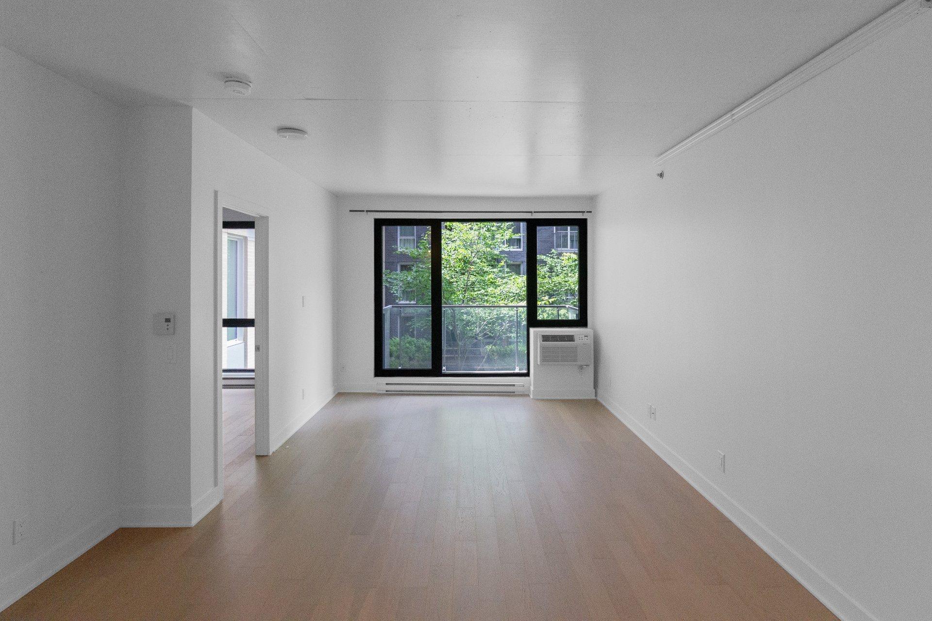 









1414


Rue Chomedey

, 310,
Montréal (Ville-Marie),




QC
H3H0A2

