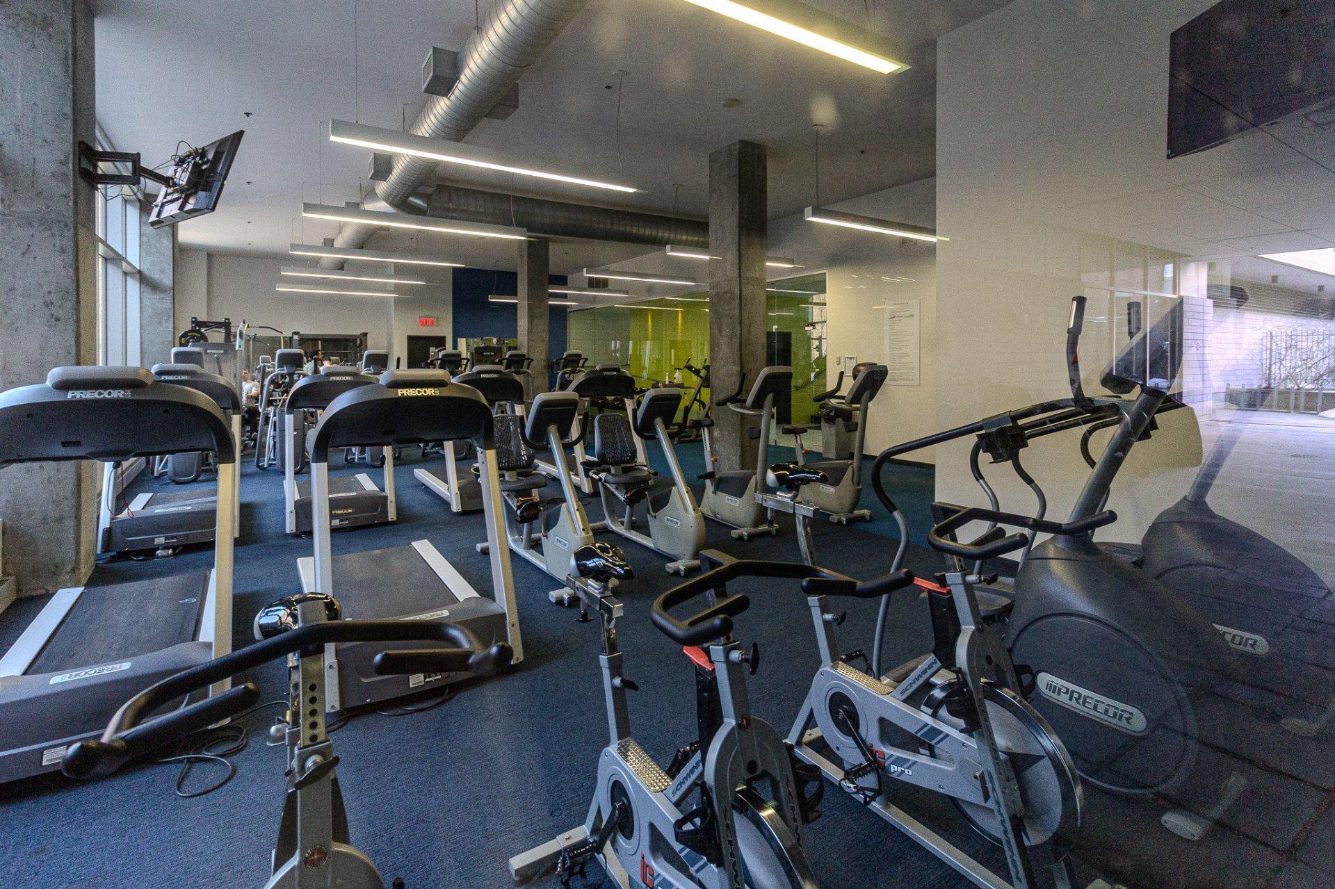 









1414


Rue Chomedey

, 310,
Montréal (Ville-Marie),




QC
H3H0A2

