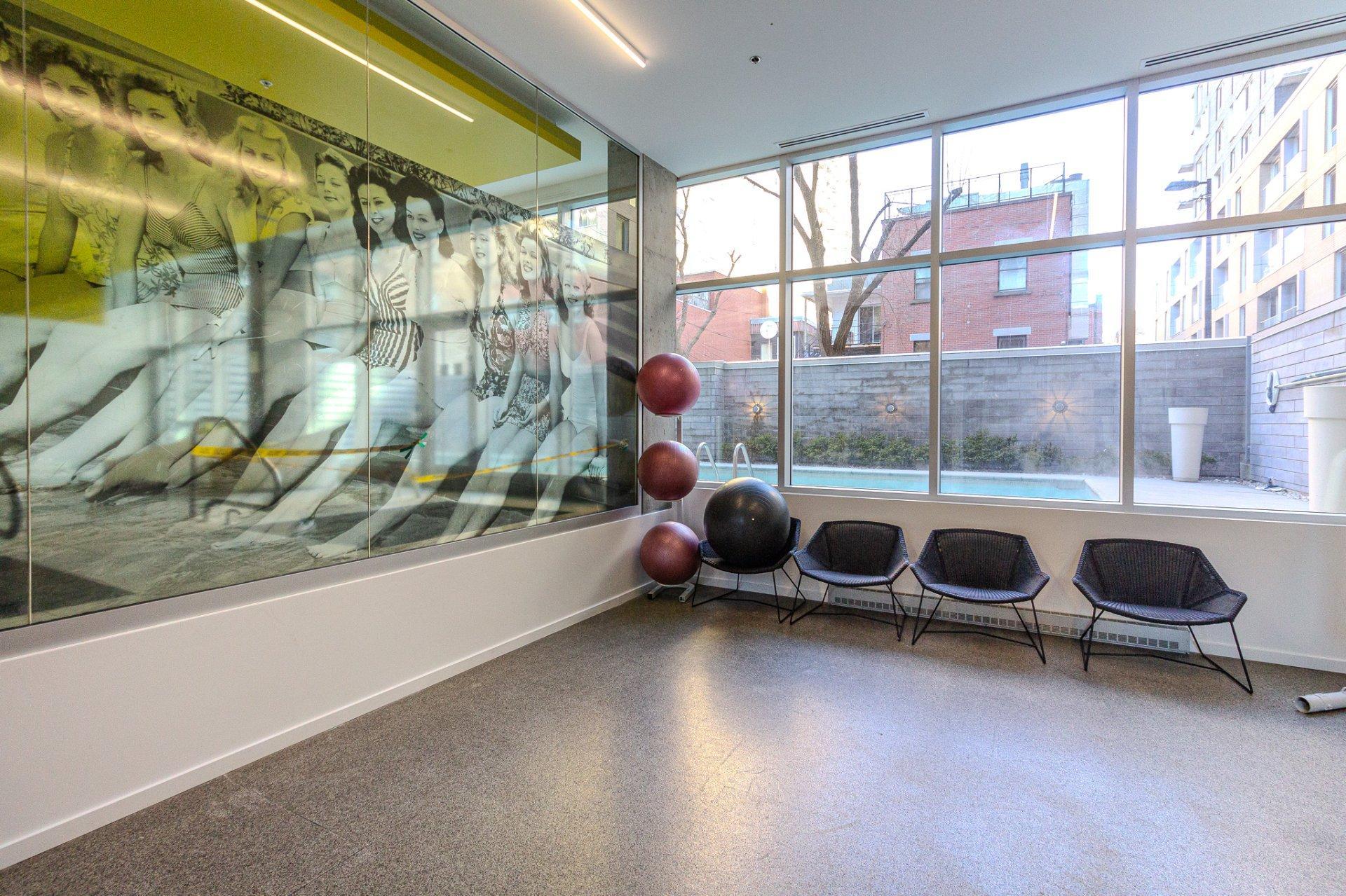 









1414


Rue Chomedey

, 310,
Montréal (Ville-Marie),




QC
H3H0A2

