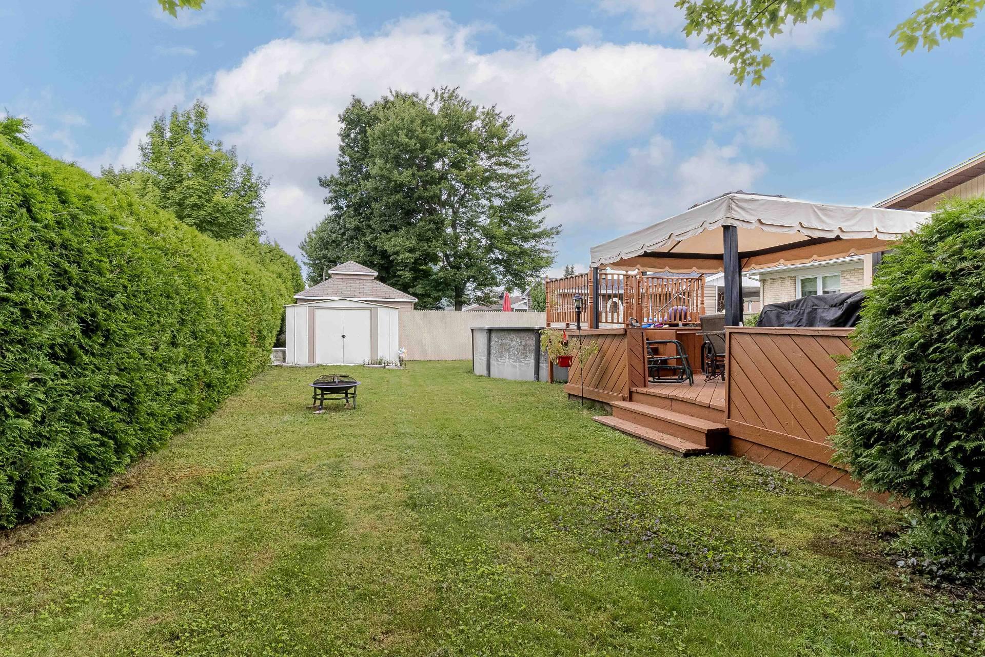 









76


Rue Bourassa

,
Granby,




QC
J2G6N2

