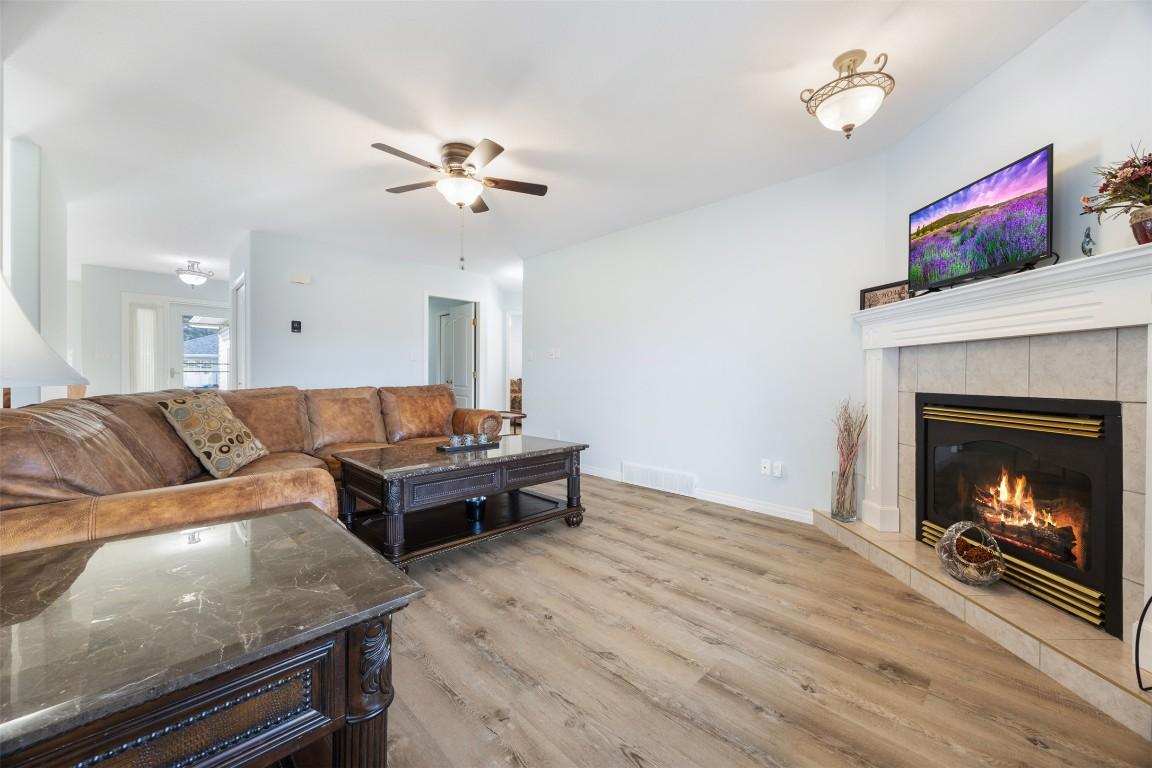 









536


Red Wing

Drive,
Penticton,




BC
V2A 8N7

