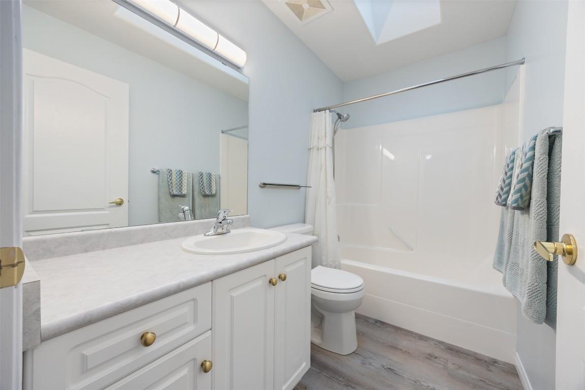 









536


Red Wing

Drive,
Penticton,




BC
V2A 8N7

