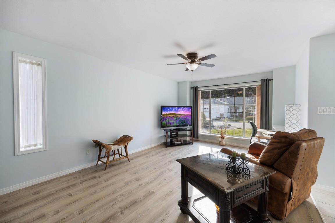 









536


Red Wing

Drive,
Penticton,




BC
V2A 8N7

