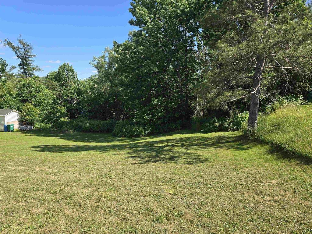 












25-1 Weir Ave

,
Stellarton,




NS
B0K 1S0

