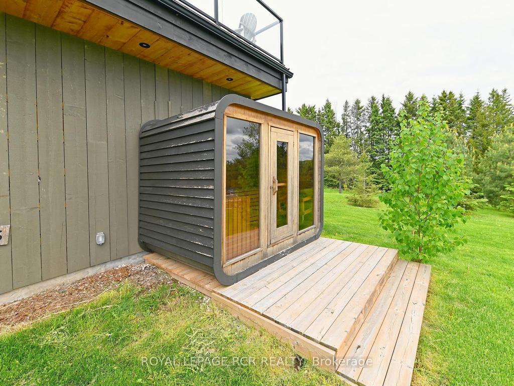 









628195


15th

Side Road,
Mulmur,




ON
L9V 0T9

