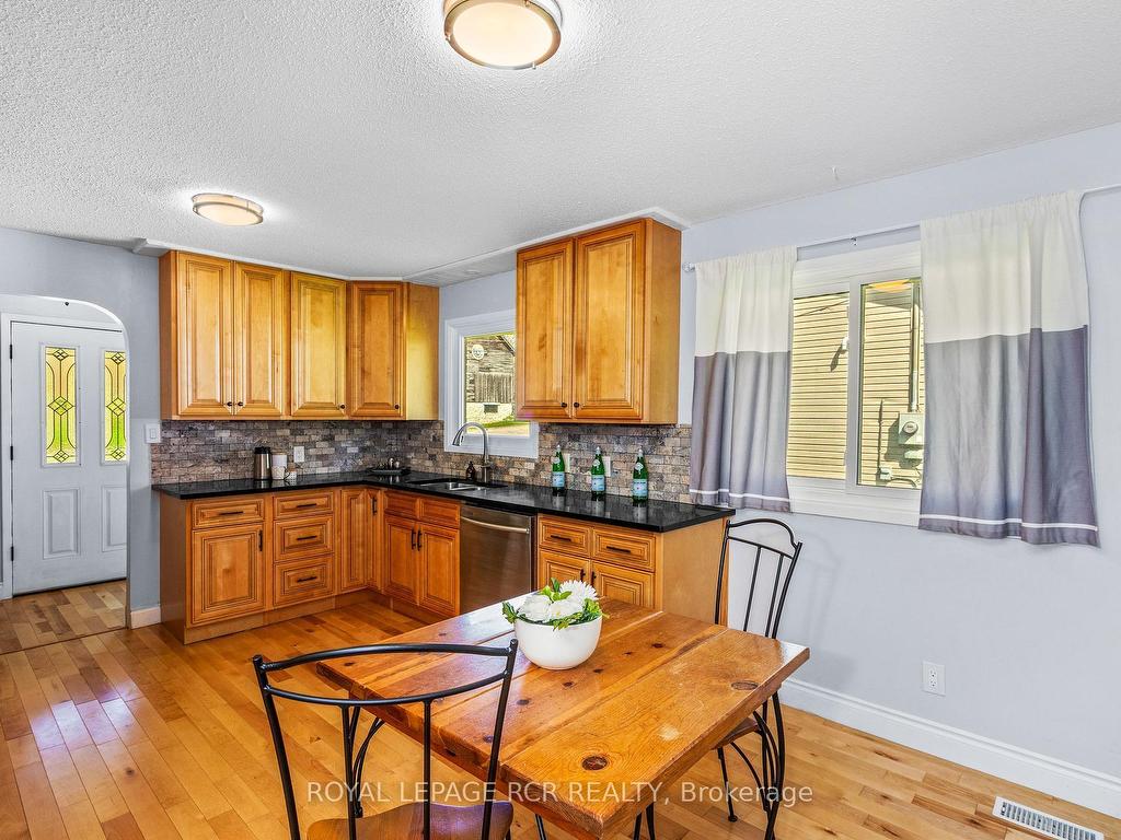 









709


Mcnaughton

Street,
South Bruce Peninsula,




ON
N0H 2T0

