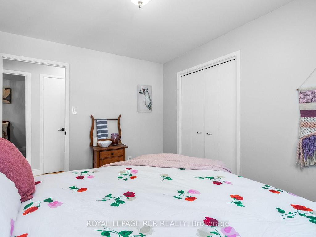 









709


Mcnaughton

Street,
South Bruce Peninsula,




ON
N0H 2T0

