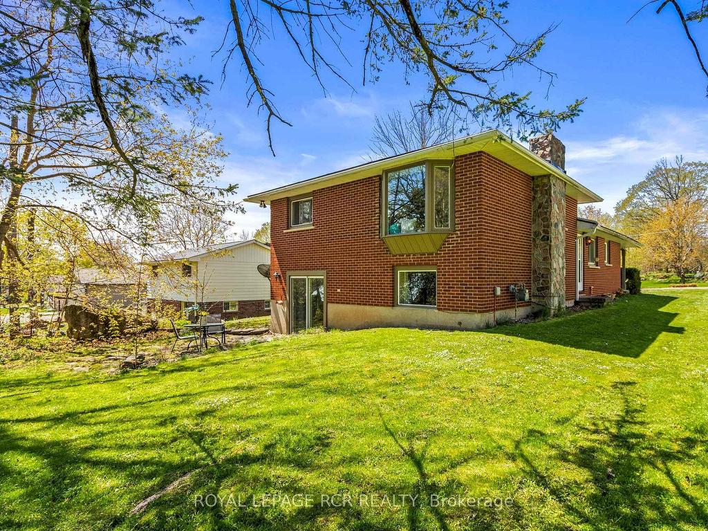 









709


Mcnaughton

Street,
South Bruce Peninsula,




ON
N0H 2T0

